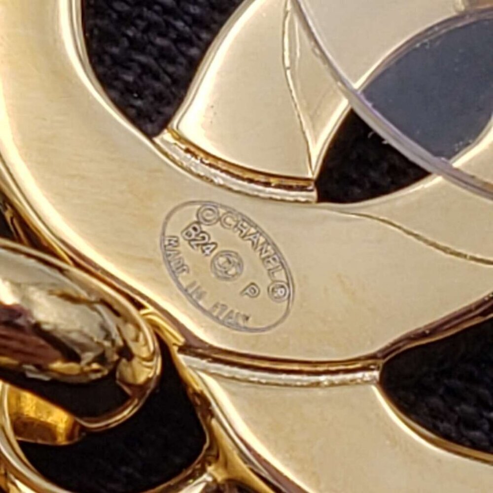 100% Authentic CHANEL Brand New Earrings 675-080824 - Picture 8 of 9